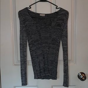 Fitted Knit Black/White/Gray Shirt